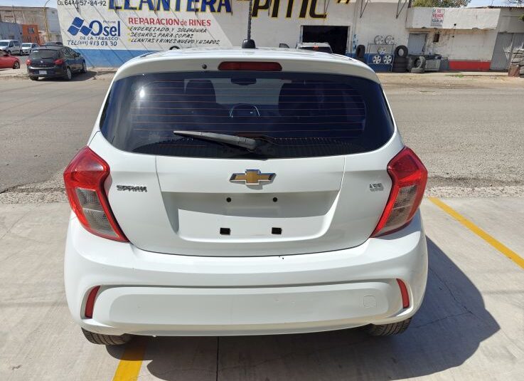 CHEVROLET SPARK LTZ 2018 BlANCO