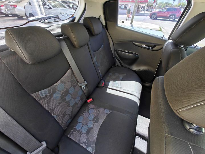 CHEVROLET SPARK LTZ 2018 BlANCO