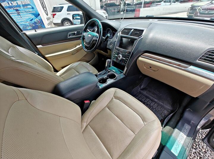 FORD EXPLORER LIMITED 2016