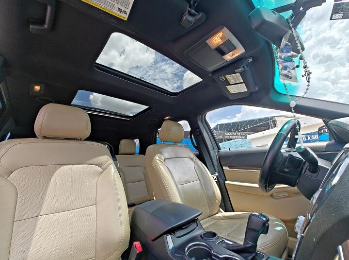 FORD EXPLORER LIMITED 2016