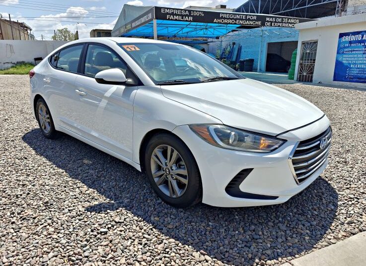 HYUNDAI ELANTRA SE 2017 | Rosas Automotriz