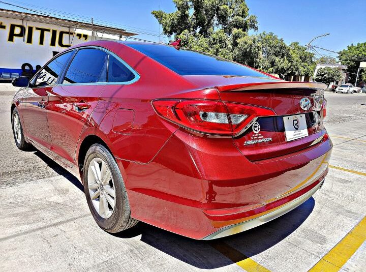 HYUNDAI SONATA SE 2015 ROJO