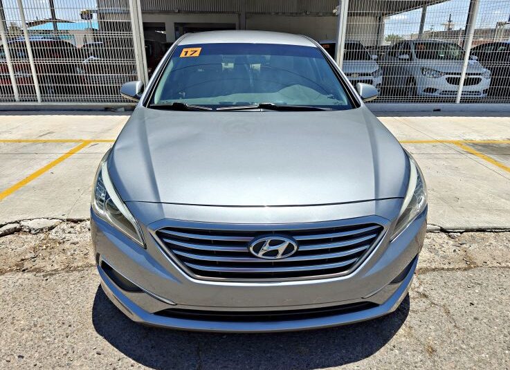HYUNDAI SONATA SE 2017 GRIS