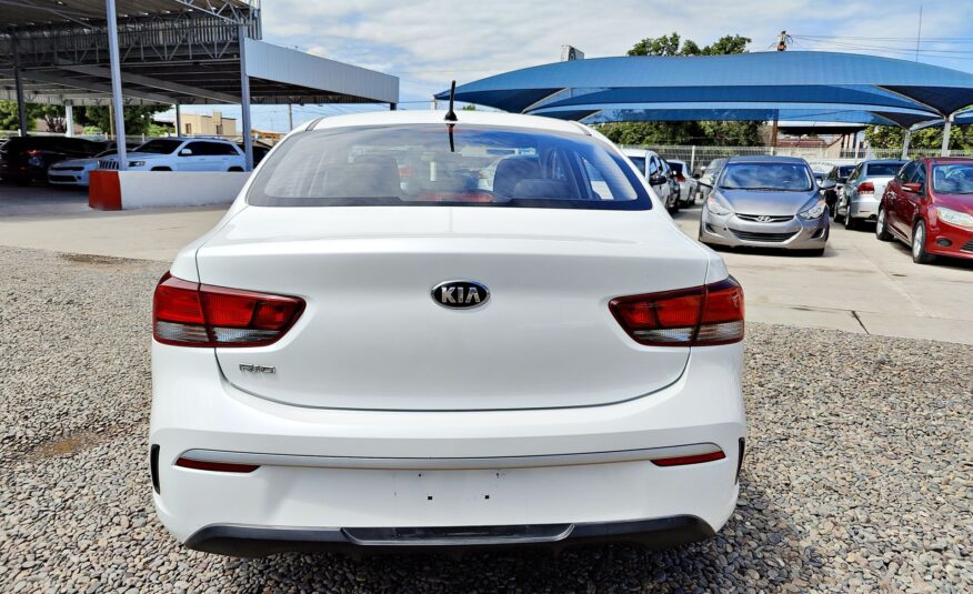 KIA RIO L 2021