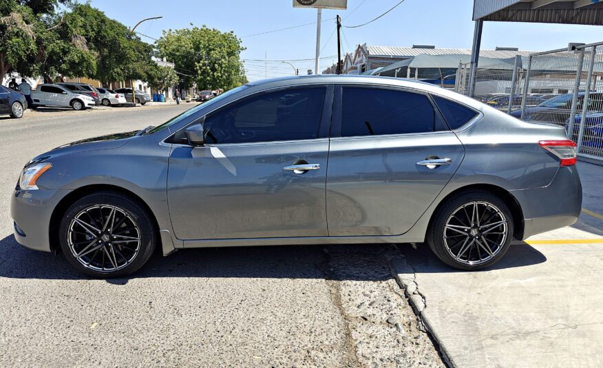 NISSAN SENTRA SV 2015 GRIS
