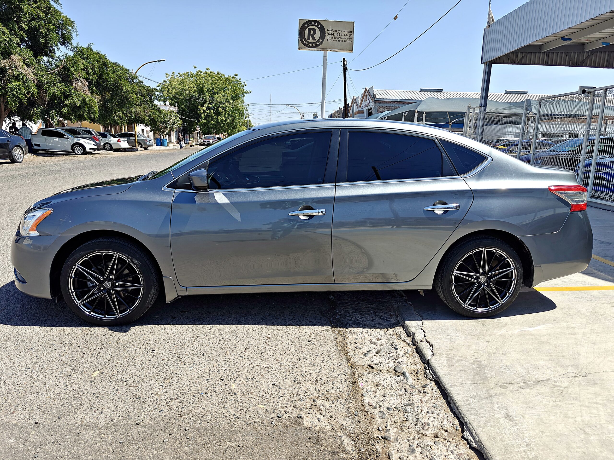 NISSAN SENTRA SV 2015 GRIS