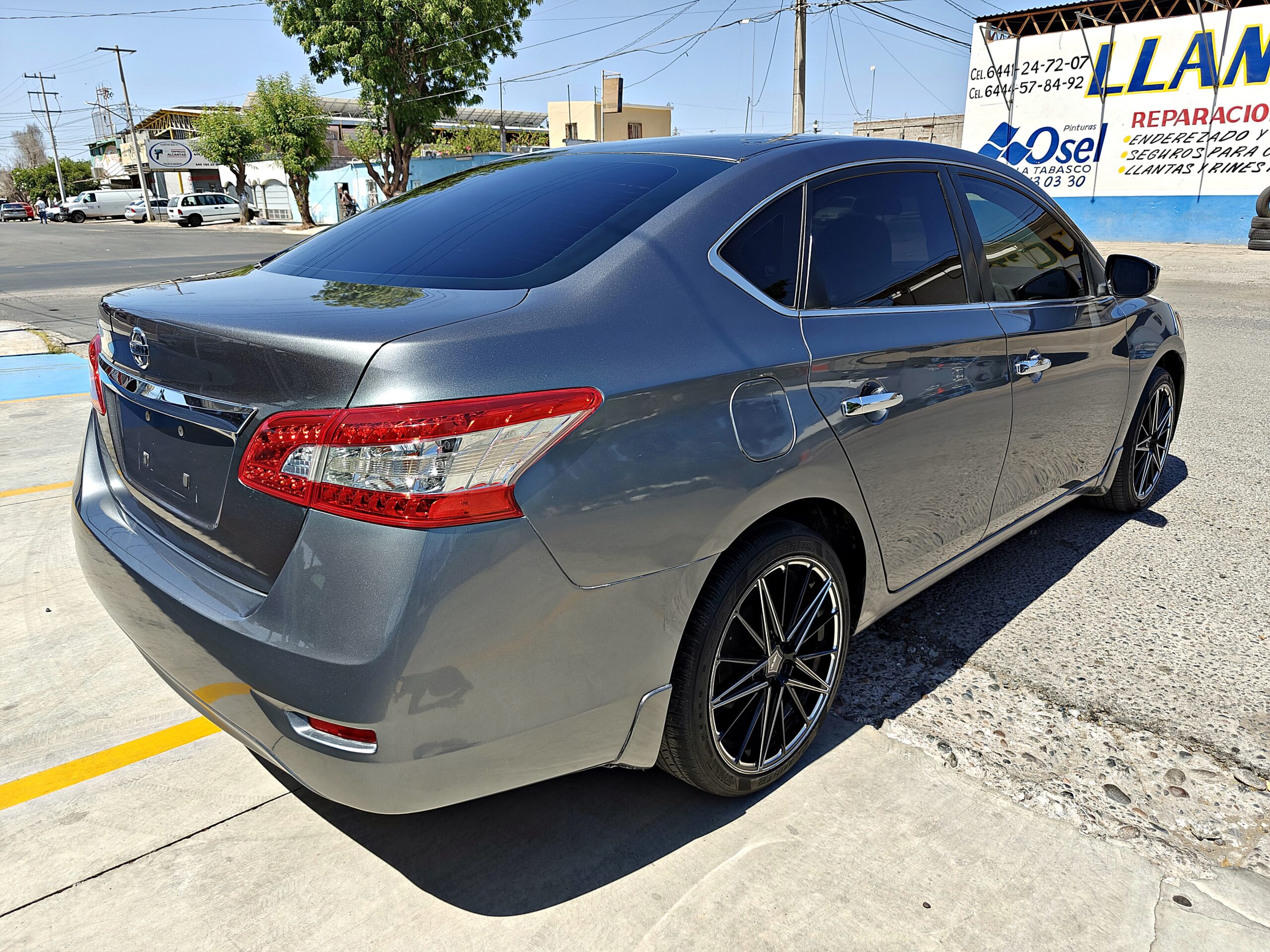 NISSAN SENTRA SV 2015 GRIS