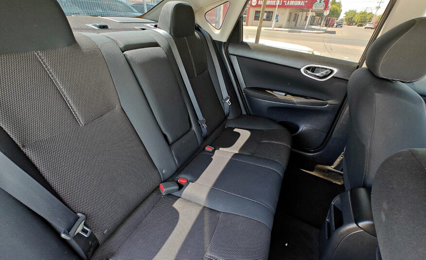 NISSAN SENTRA SV 2015 GRIS