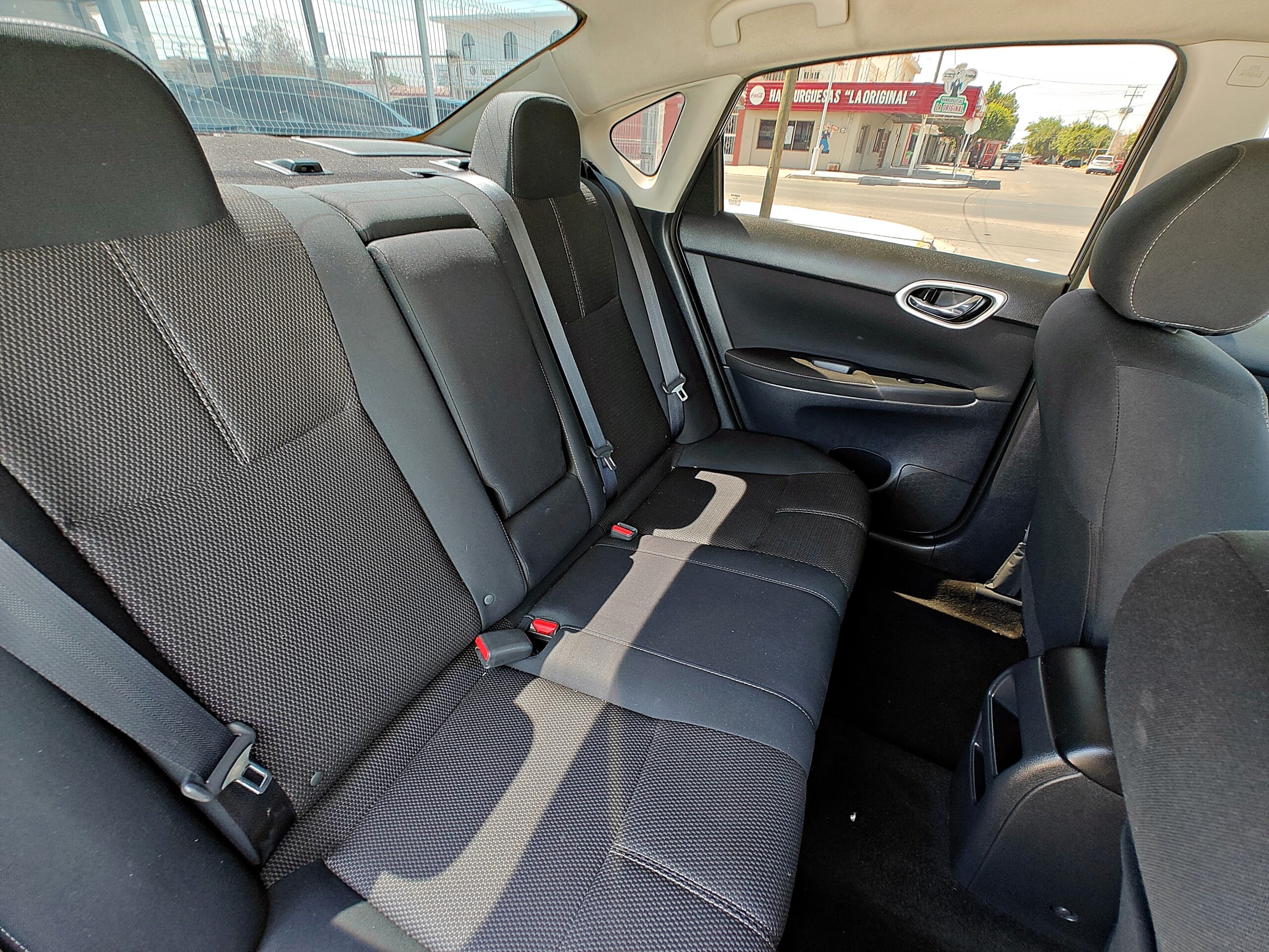 NISSAN SENTRA SV 2015 GRIS