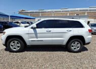 JEEP GRAND CHEROKEE LAREDO 4X4 2017