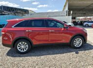 KIA SORENTO LX 2017