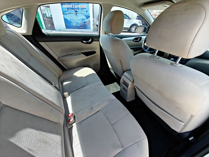 NISSAN SENTRA SV 2016