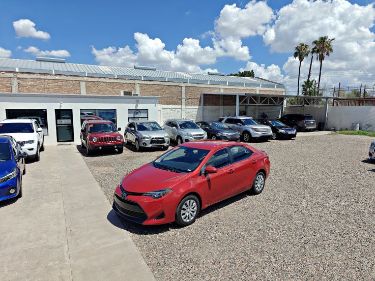 TOYOTA COROLLA LE 2017 ROJO