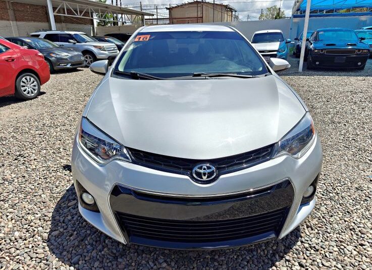 TOYOTA COROLLA S 2016 PLATA