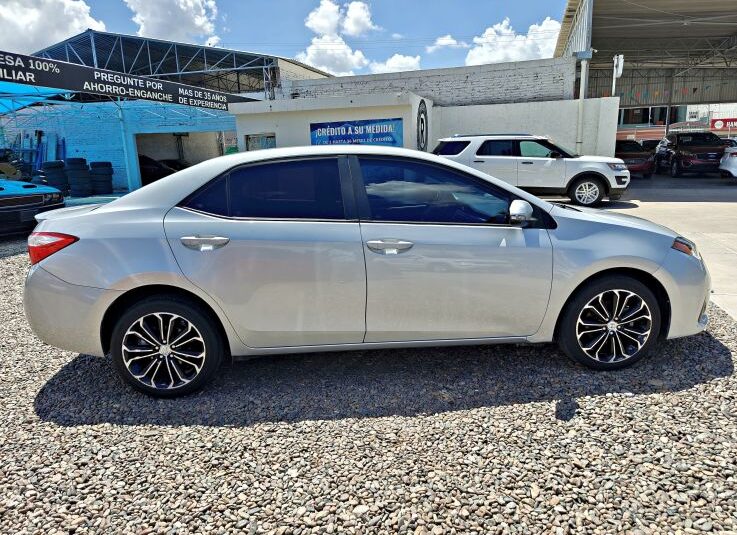 TOYOTA COROLLA S 2016 PLATA