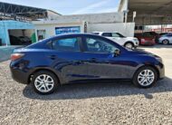 TOYOTA YARIS 2017 AZUL