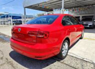 VOLKSWAGEN JETTA SE 2015
