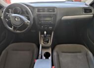 VOLKSWAGEN JETTA SE 2015