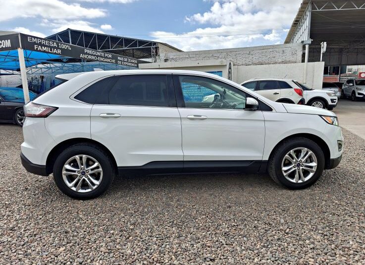 FORD EDGE SEL 2017