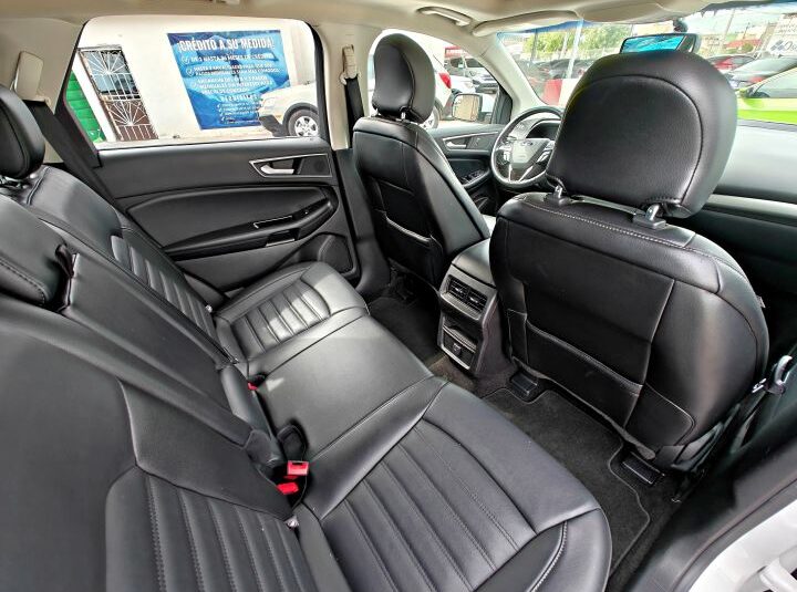 FORD EDGE SEL 2017