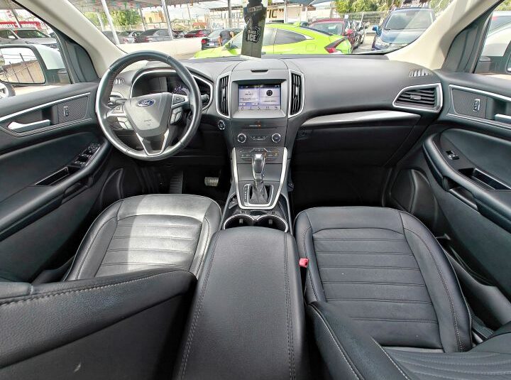 FORD EDGE SEL 2017