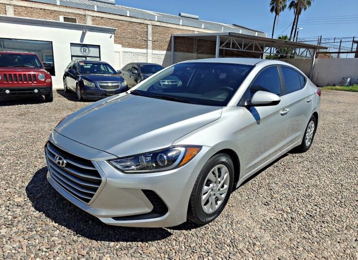 HYUNDAI ELANTRA SE 2017