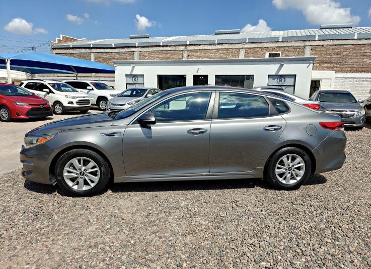 KIA OPTIMA LX 2016 GRIS