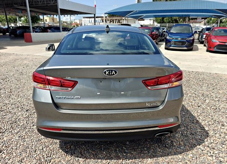 KIA OPTIMA LX 2016 GRIS