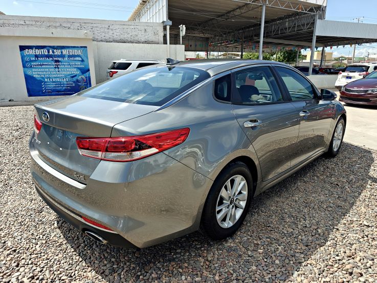 KIA OPTIMA LX 2016 GRIS