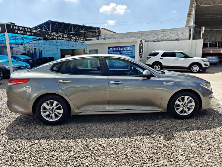 KIA OPTIMA LX 2016 GRIS