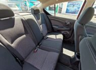 NISSAN VERSA SV 2016 ROJO