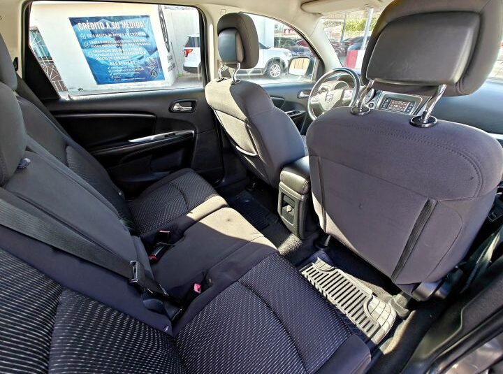 DODGE JOURNEY SXT 2012
