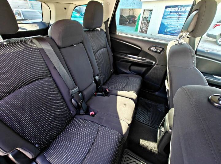 DODGE JOURNEY SXT 2012