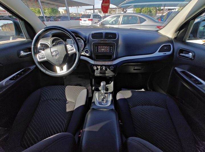 DODGE JOURNEY SXT 2012