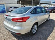 FORD FOCUS SE 2017