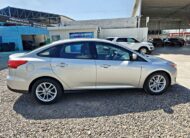 FORD FOCUS SE 2017