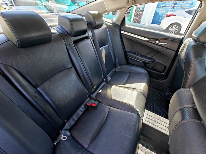 HONDA CIVIC TOURING 2016
