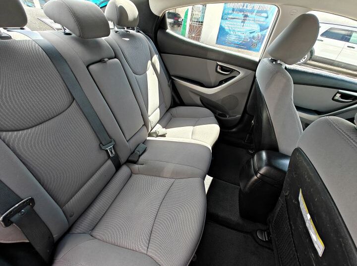 HYUNDAI ELANTRA SE 2016 BLANCO