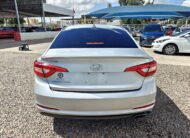 HYUNDAI SONATA SE 2017 PLATA