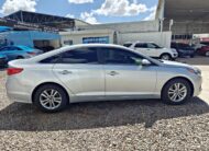 HYUNDAI SONATA SE 2017 PLATA