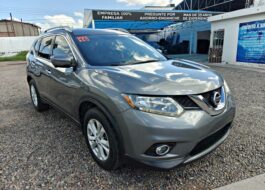 𝐍𝐢𝐬𝐬𝐚𝐧 𝐑𝐨𝐠𝐮𝐞 𝐒V Gris 2016 | Rosas Automotriz