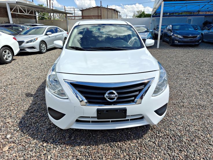 NISSAN VERSA SV 2016 BLANCO