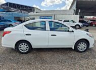 NISSAN VERSA SV 2016 BLANCO