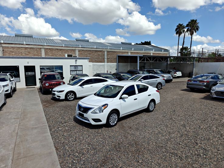 NISSAN VERSA SV 2016 BLANCO