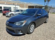 TOYOTA COROLLA LE 2016 GRIS