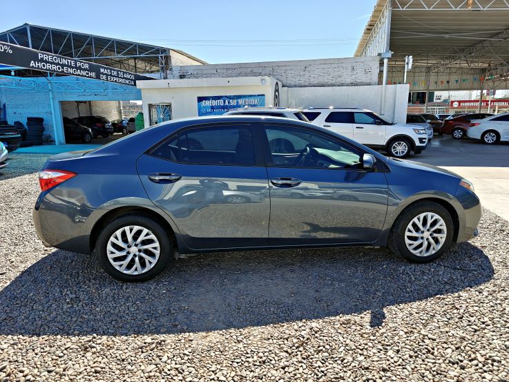 TOYOTA COROLLA LE 2016 GRIS