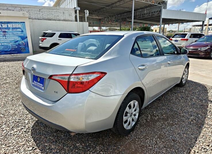 TOYOTA COROLLA LE 2016 PLATA