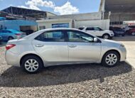 TOYOTA COROLLA LE 2016 PLATA