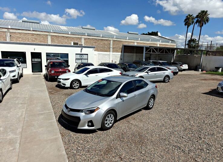 TOYOTA COROLLA LE 2016 PLATA