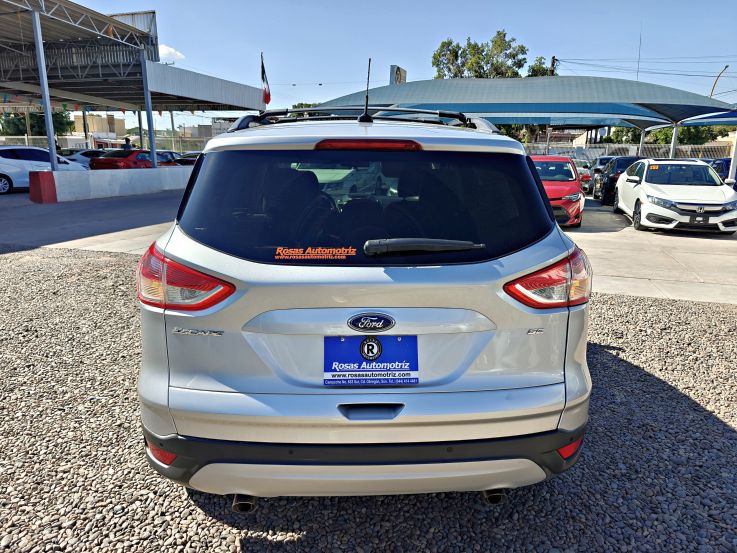 FORD ESCAPE SE PLUS 2014